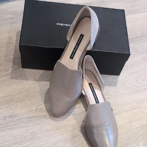 French Connection Women's Taupe Flats New On Box